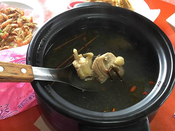 香椿雞湯 香椿雞湯