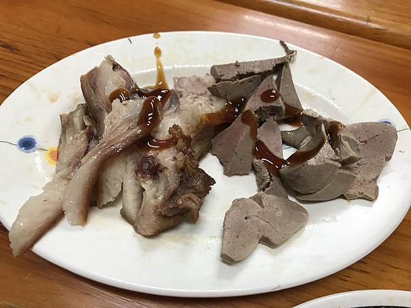 豬肝跟豬頭肉