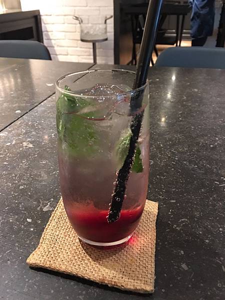 IMG_4649.JPG IMG_4649.JPG