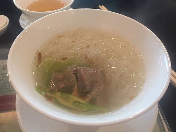 鴨肉米粉湯