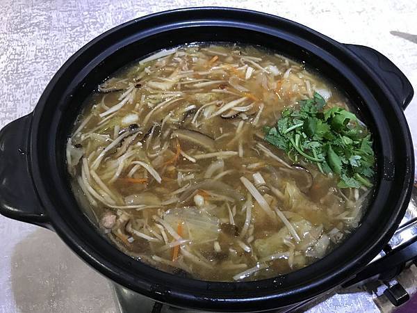 蟹肉魚膠三絲羹