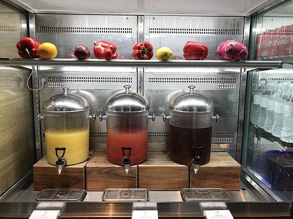 IMG_9437.JPG IMG_9437.JPG