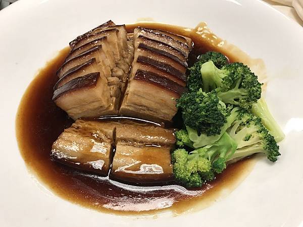 fullsizeoutput_1f2f.jpeg fullsizeoutput_1f2f.jpeg