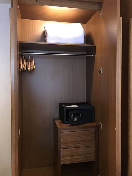 IMG_5352.JPG IMG_5352.JPG