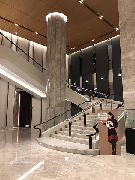 hsxL2bRbRsGulfl%RcJ4nw.jpg hsxL2bRbRsGulfl%RcJ4nw.jpg