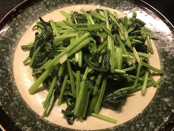 LOF68L2pRNyJyUp7mXeTwA.jpg LOF68L2pRNyJyUp7mXeTwA.jpg