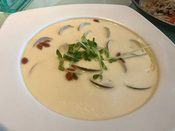 fullsizeoutput_25f2.jpeg fullsizeoutput_25f2.jpeg