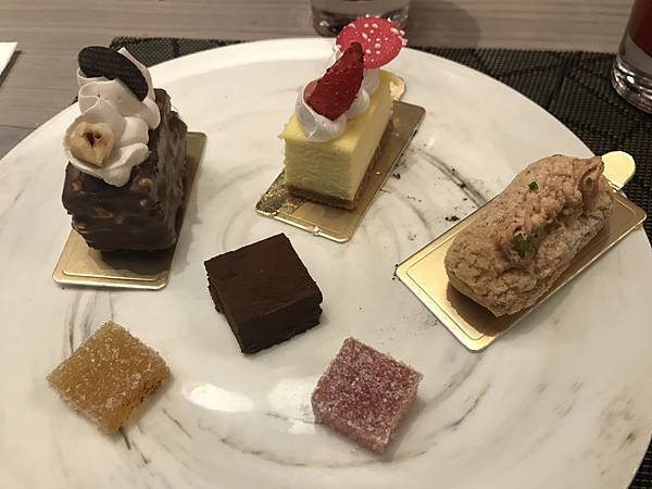 LVv4KPRNQrKQtTdaaQ83hg.jpg LVv4KPRNQrKQtTdaaQ83hg.jpg