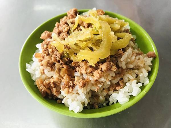 肉燥飯40元 肉燥飯40元