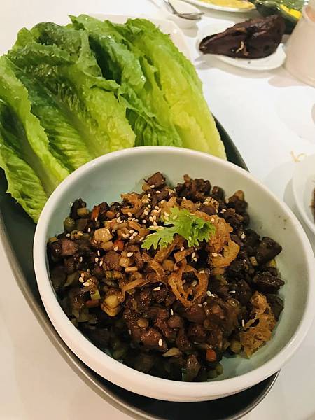 荸薺鴨鬆蘿蔓葉 荸薺鴨鬆蘿蔓葉