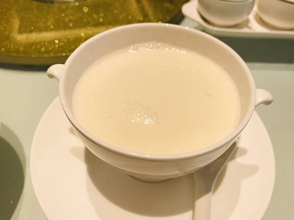 蛋白杏仁茶