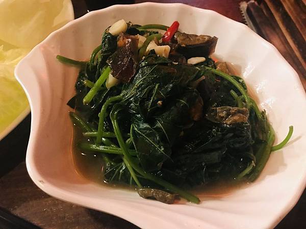 皮蛋炒地瓜葉150元