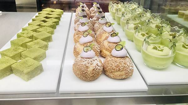 4EB6BAF8-C081-4D97-B98C-D07AD7E77EE5_1_201_a.jpeg 4EB6BAF8-C081-4D97-B98C-D07AD7E77EE5_1_201_a.jpeg