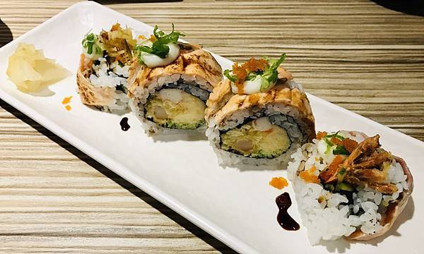 招牌毛毛蟲壽司 招牌毛毛蟲壽司