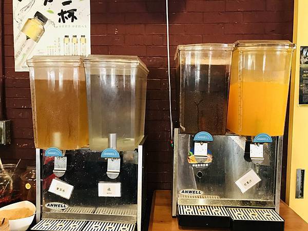 AFECEF6C-4B38-4616-9A01-C7E70F983371_1_201_a.jpeg AFECEF6C-4B38-4616-9A01-C7E70F983371_1_201_a.jpeg