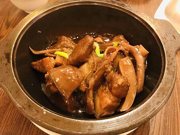 墨魚燒肉