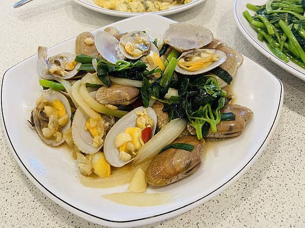 E5340DF9-43AE-4887-A6E5-91D9465B6995_1_201_a.jpeg E5340DF9-43AE-4887-A6E5-91D9465B6995_1_201_a.jpeg