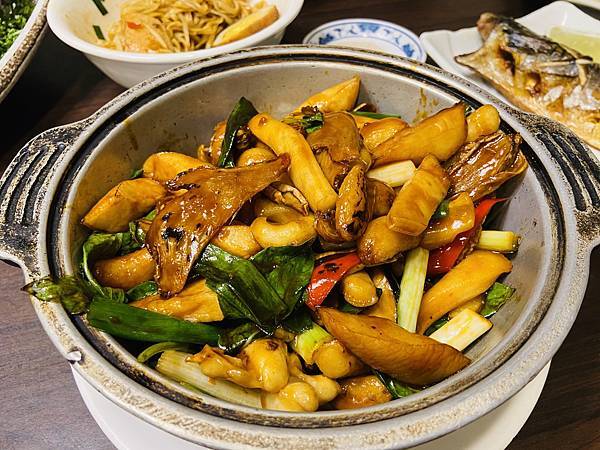 BC5EDFC2-CCD8-49E0-A867-8A49986794C0.jpeg BC5EDFC2-CCD8-49E0-A867-8A49986794C0.jpeg