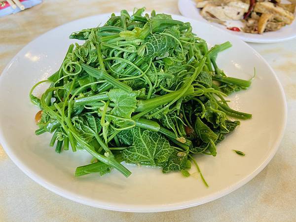 IMG_E8032.JPG IMG_E8032.JPG