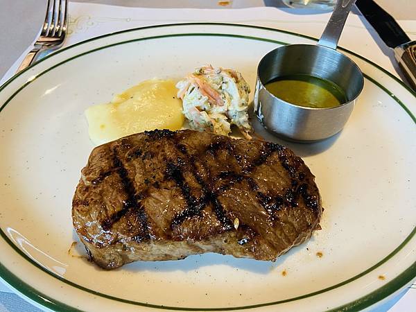 IMG_E8087.JPG IMG_E8087.JPG