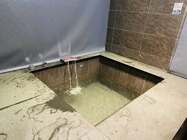 IMG_E8357.JPG IMG_E8357.JPG