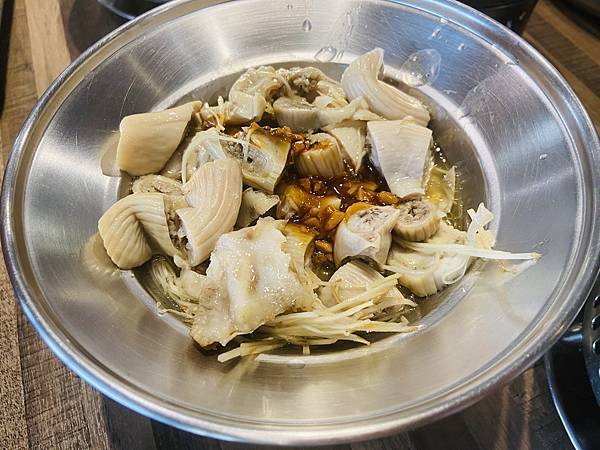 IMG_E3932.JPG IMG_E3932.JPG