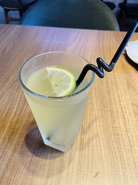 IMG_E4373.JPG IMG_E4373.JPG