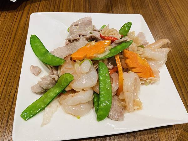 IMG_E4956.JPG IMG_E4956.JPG