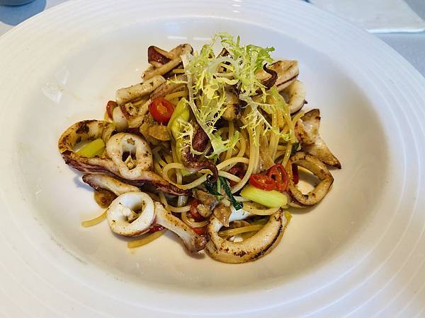 IMG_E5541.JPG IMG_E5541.JPG