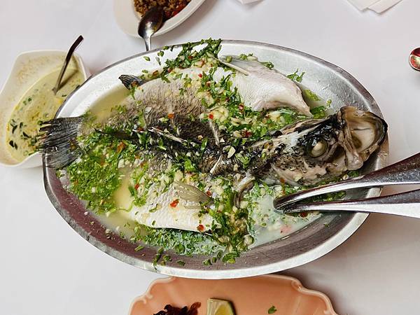 IMG_E7618.JPG IMG_E7618.JPG