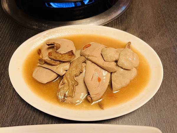 IMG_E9213.JPG IMG_E9213.JPG