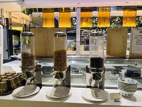 IMG_E2204.JPG IMG_E2204.JPG