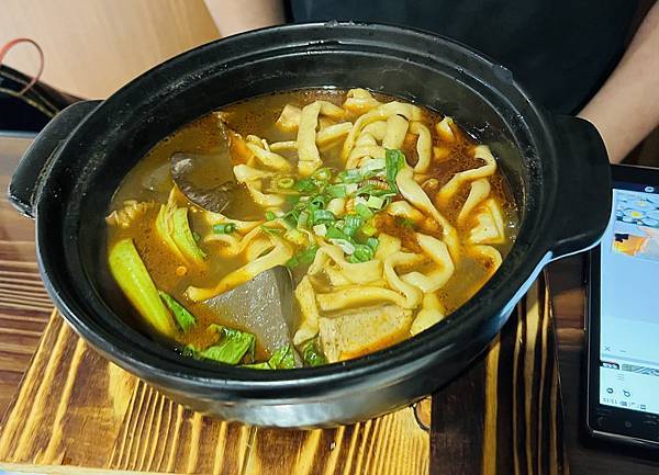 IMG_E5937.JPG IMG_E5937.JPG