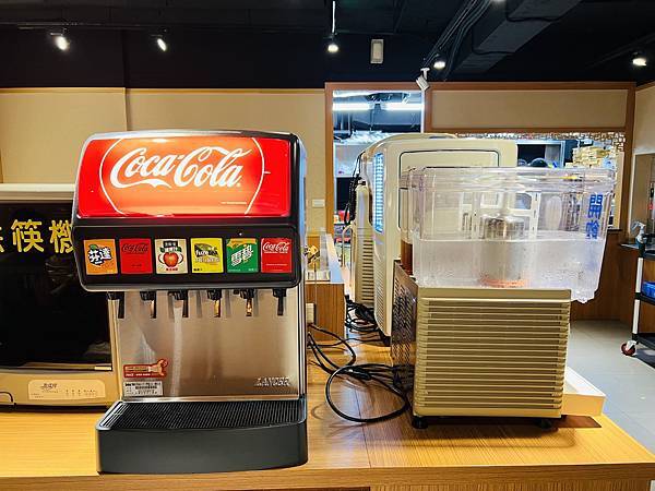 IMG_E5929.JPG IMG_E5929.JPG