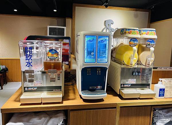 IMG_E5930.JPG IMG_E5930.JPG