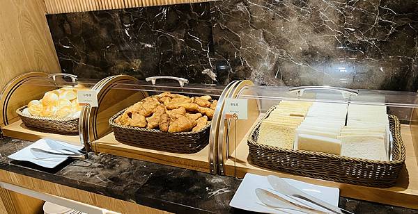 IMG_E6811.JPG IMG_E6811.JPG