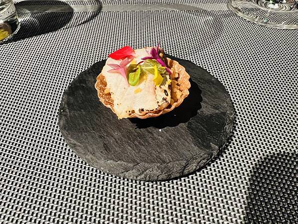 IMG_E8839.JPG IMG_E8839.JPG