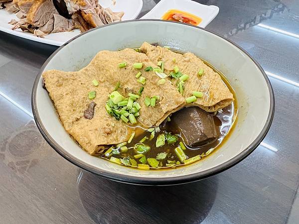 IMG_E8993.JPG IMG_E8993.JPG