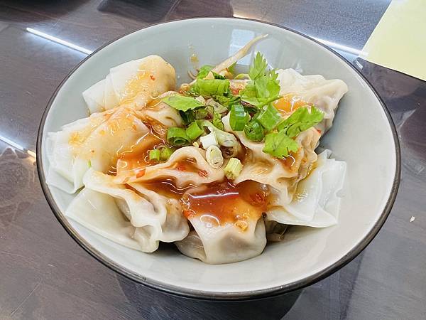 IMG_E8996.JPG IMG_E8996.JPG