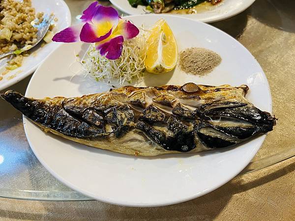 IMG_E9987.JPG IMG_E9987.JPG