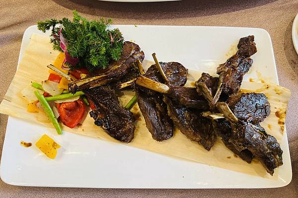 IMG_E0396.JPG IMG_E0396.JPG