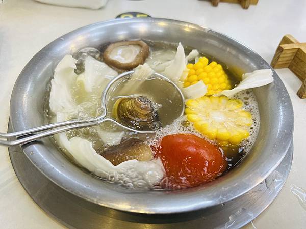 IMG_E4898.JPG IMG_E4898.JPG