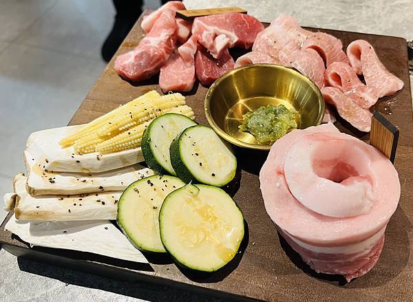 兩班家韓式熟成烤肉之四人分享餐 兩班家韓式熟成烤肉之四人分享餐