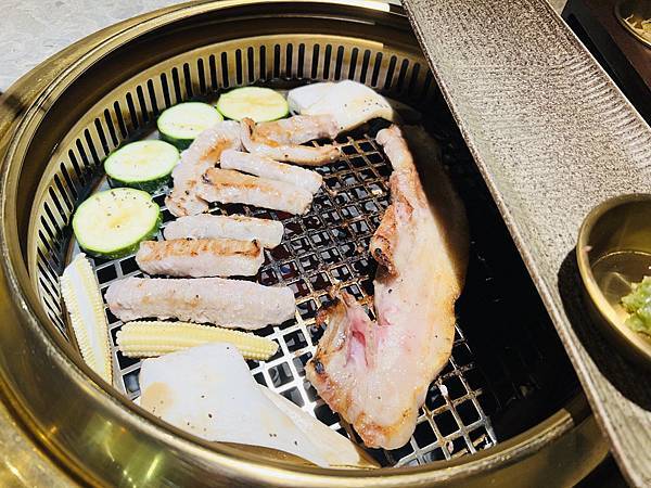 兩班家韓式熟成烤肉之四人分享餐 兩班家韓式熟成烤肉之四人分享餐