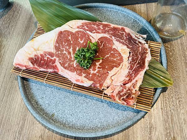 原燒日式燒肉的肉食男女肋眼牛套餐&華麗巨星鑽切牛套餐