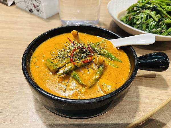 八月間三次饗泰多天母店聚餐 八月間三次饗泰多天母店聚餐