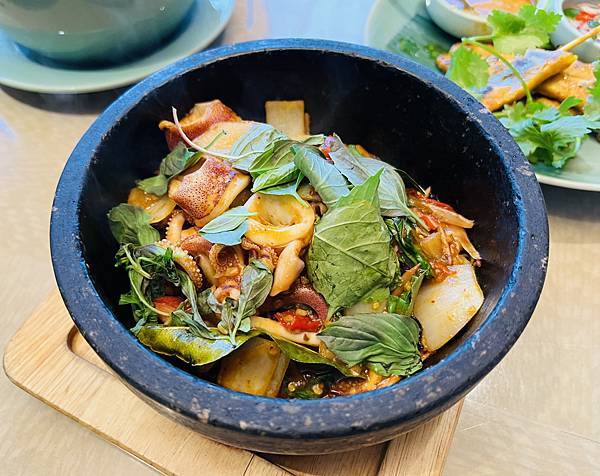 學妹小琳慶生之喜來登大飯店SUKHOTHAI 學妹小琳慶生之喜來登大飯店SUKHOTHAI