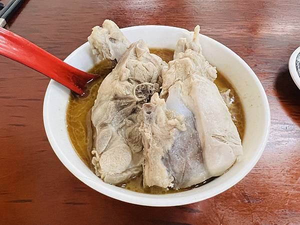 天氣變涼就想吃麻油料理之環記麻油雞