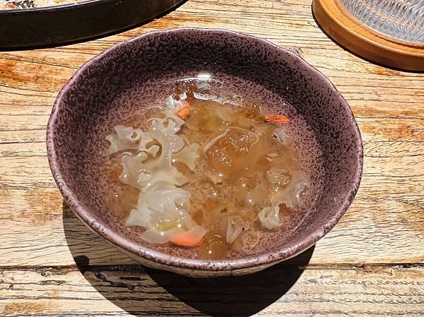 插花參加300舉辦的迎新-春韭基河店