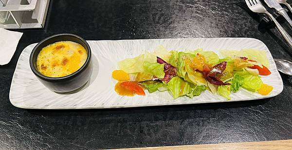 假日生意很好的陶板屋板橋捷運新埔店